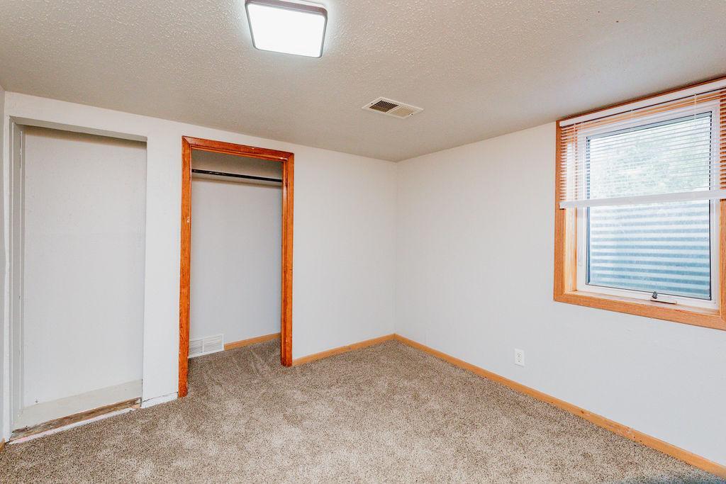 415 10th Street S, Moorhead MN 56560 - Photo 26 of 35