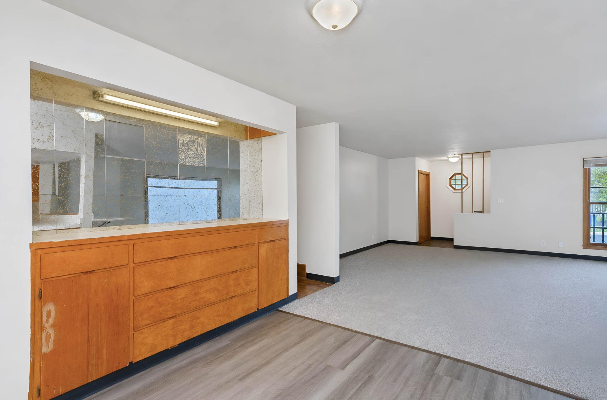 1954 single family home for sale at 415 10th Street S in Moorhead, MN — 4 bed, 2 bath (photo 16 of 38)