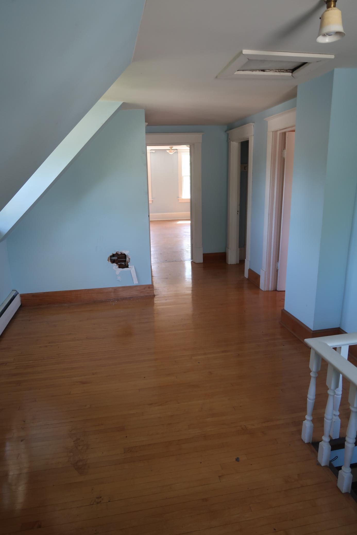 1915 single family home for sale at 10 3rd Avenue in Arthur, ND — 4 bed, 2 bath (photo 24 of 32)