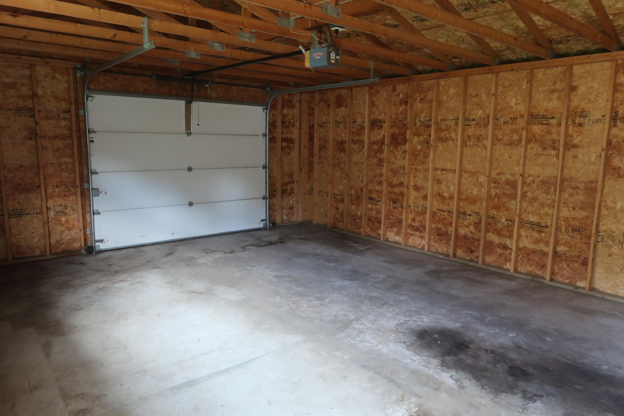 1915 single family home for sale at 10 3rd Avenue in Arthur, ND — 4 bed, 2 bath (photo 32 of 32)