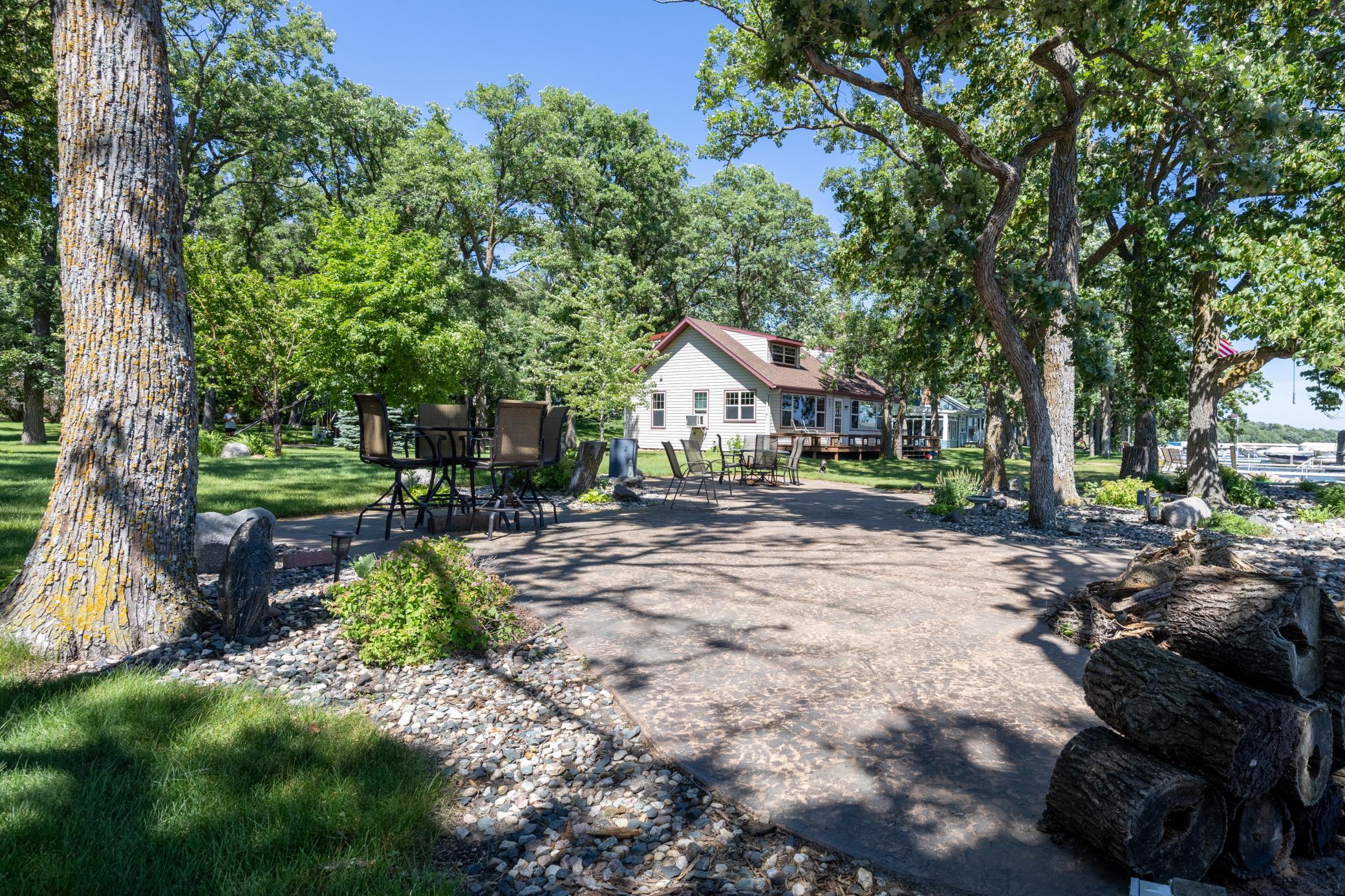 1928 single family home for sale at 22548 Senns Beach Drive in Detroit Lakes, MN — 3 bed, 2 bath (photo 6 of 107)