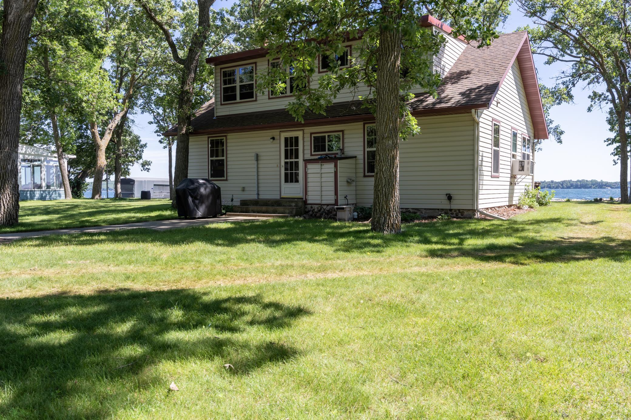 1928 single family home for sale at 22548 Senns Beach Drive in Detroit Lakes, MN — 3 bed, 2 bath (photo 88 of 107)