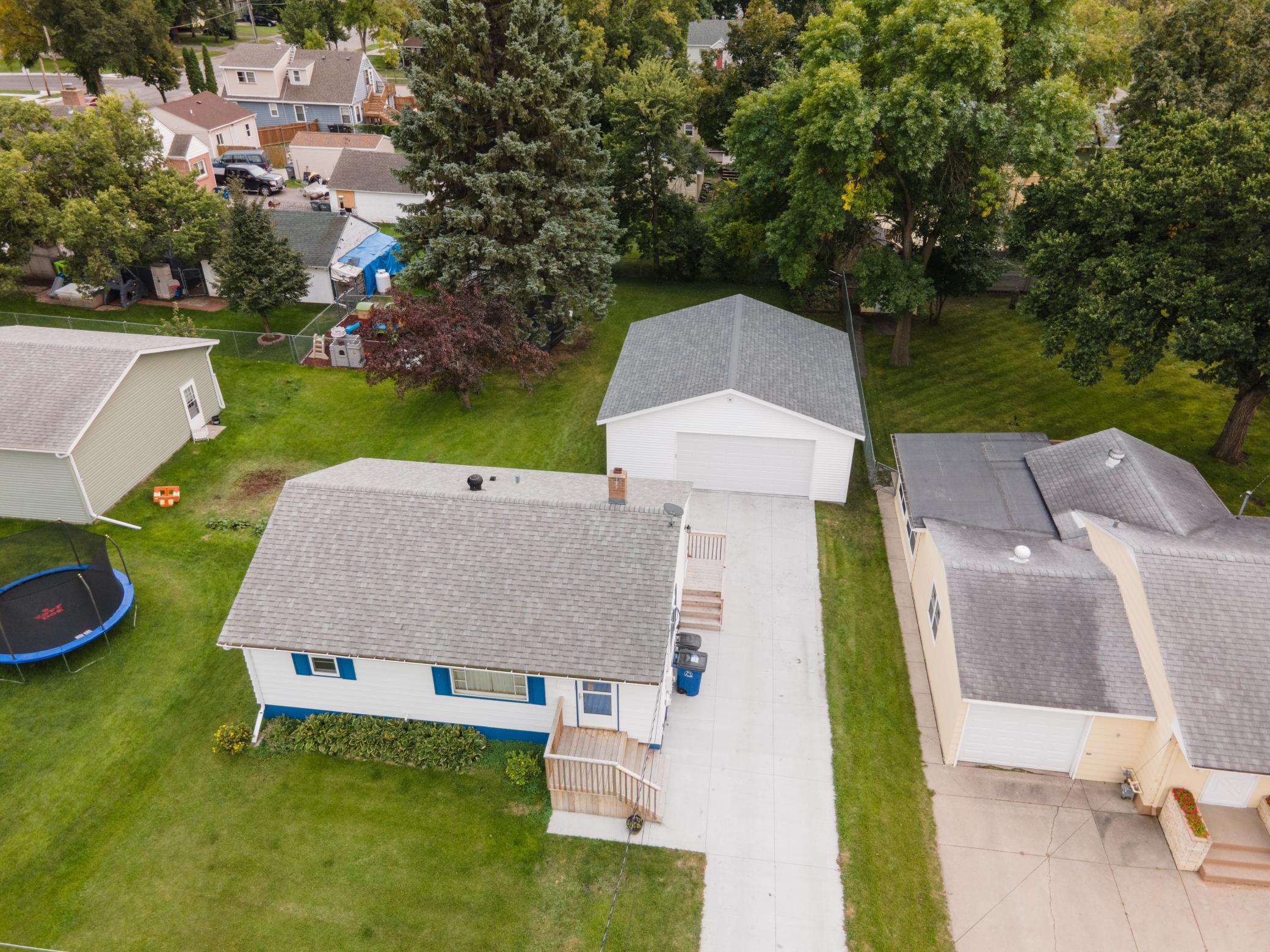 1325 8th N Avenue, Moorhead MN 56560 - Photo 5 of 38