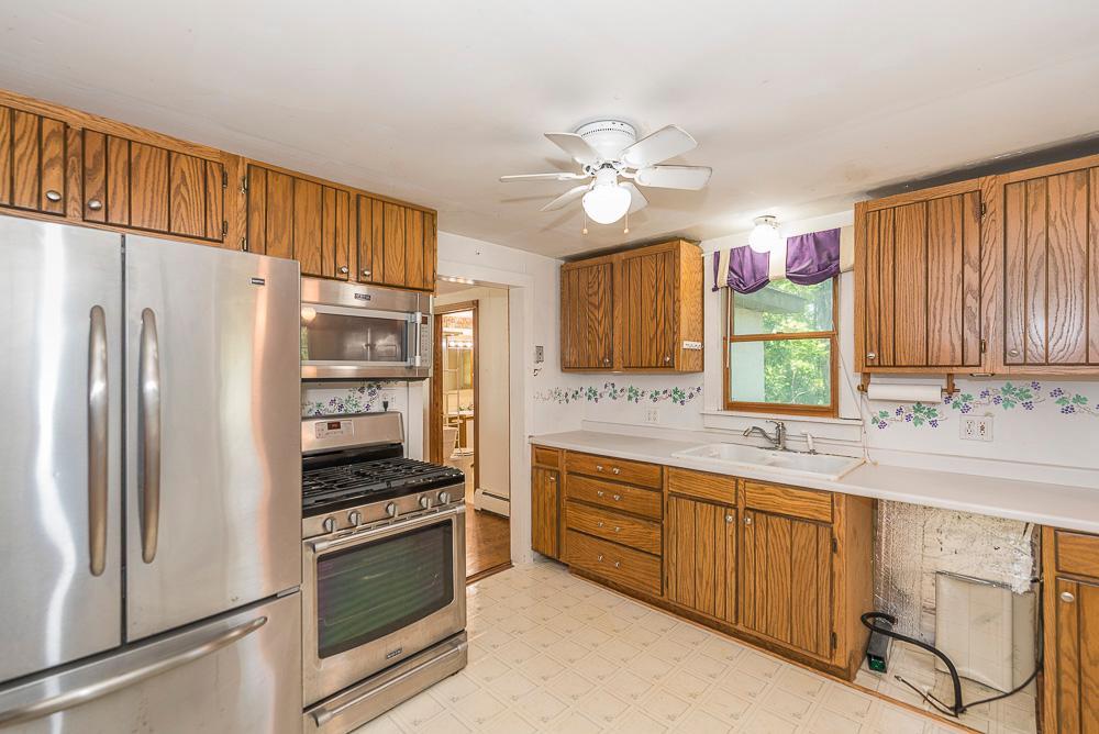 21824 Hillcrest Drive, Nisswa MN 56468 - Photo 12 of 46