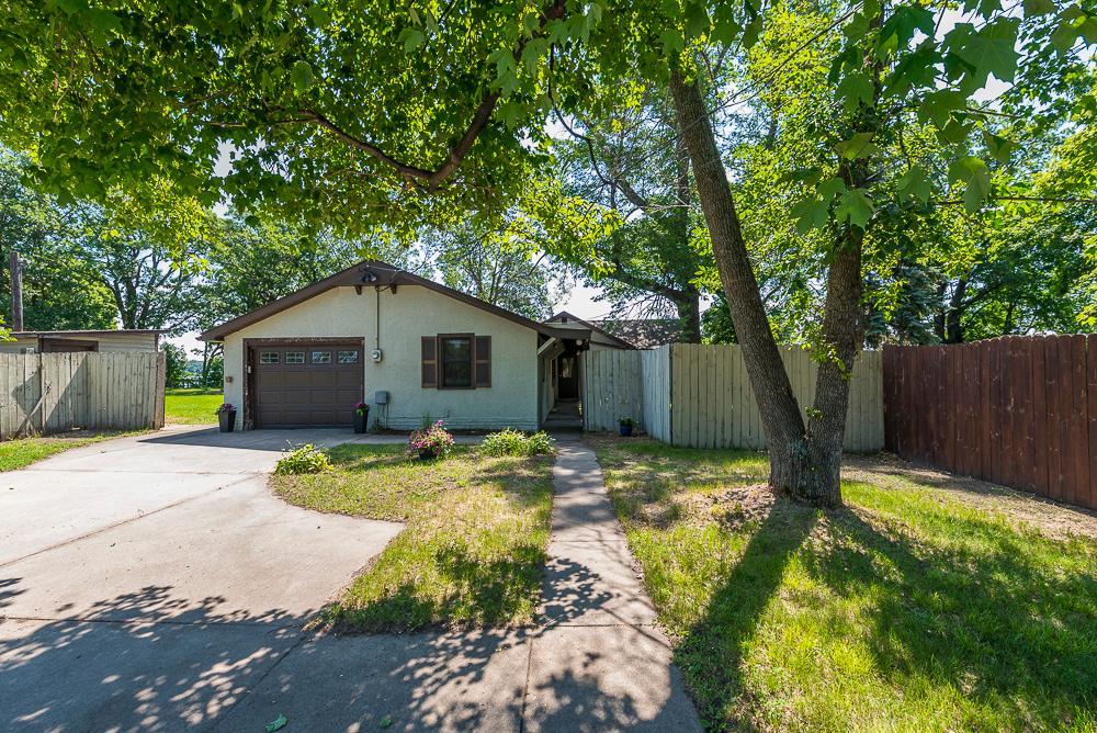 21824 Hillcrest Drive, Nisswa MN 56468 - Photo 10 of 46