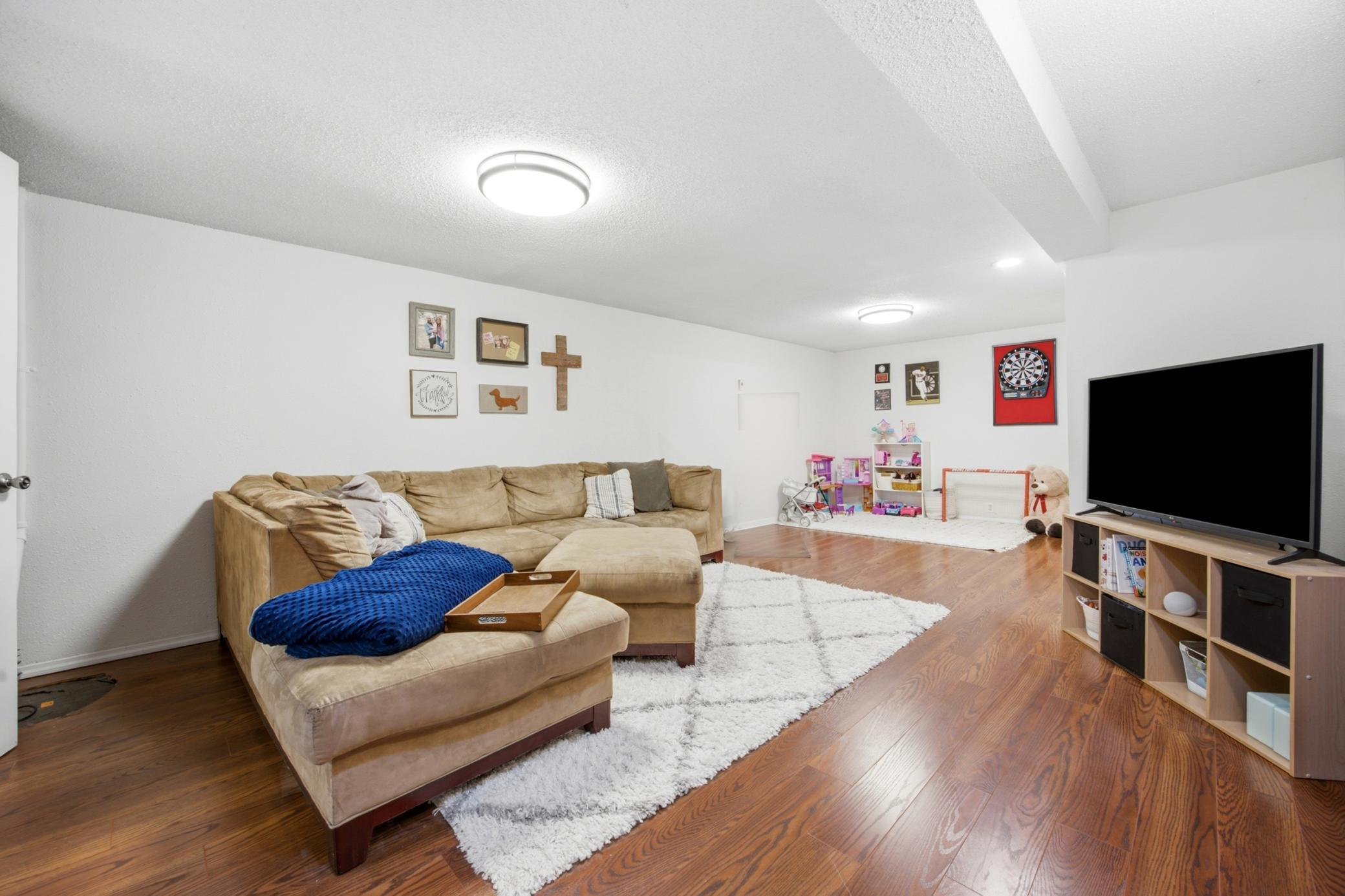 1512 17th S Street, Moorhead MN 56560 - Photo 17 of 32