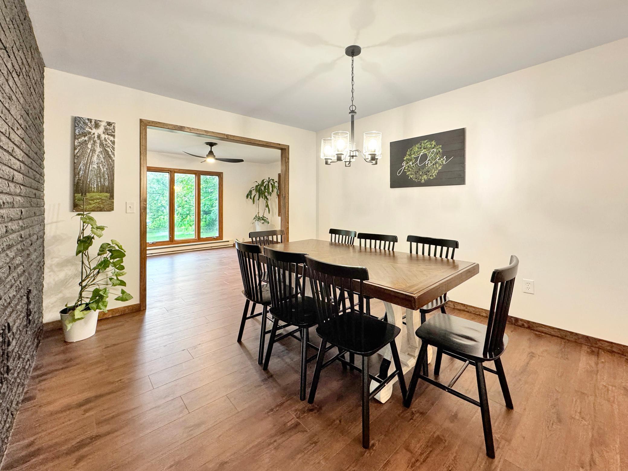 1974 single family home for sale at 6020 Shady Lane NE in Bemidji, MN — 4 bed, 3 bath (photo 6 of 25)