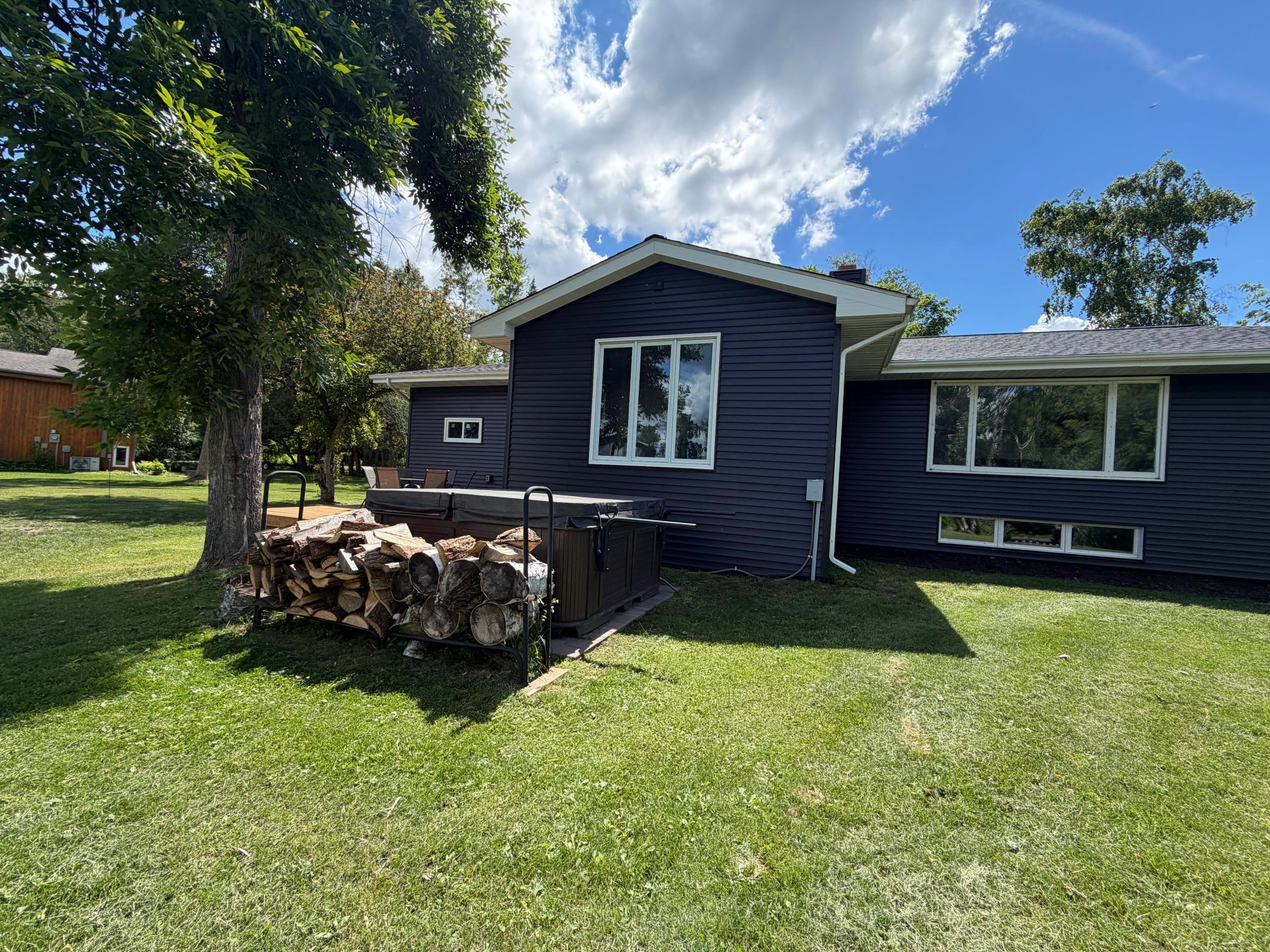 1974 single family home for sale at 6020 Shady Lane NE in Bemidji, MN — 4 bed, 3 bath (photo 36 of 40)