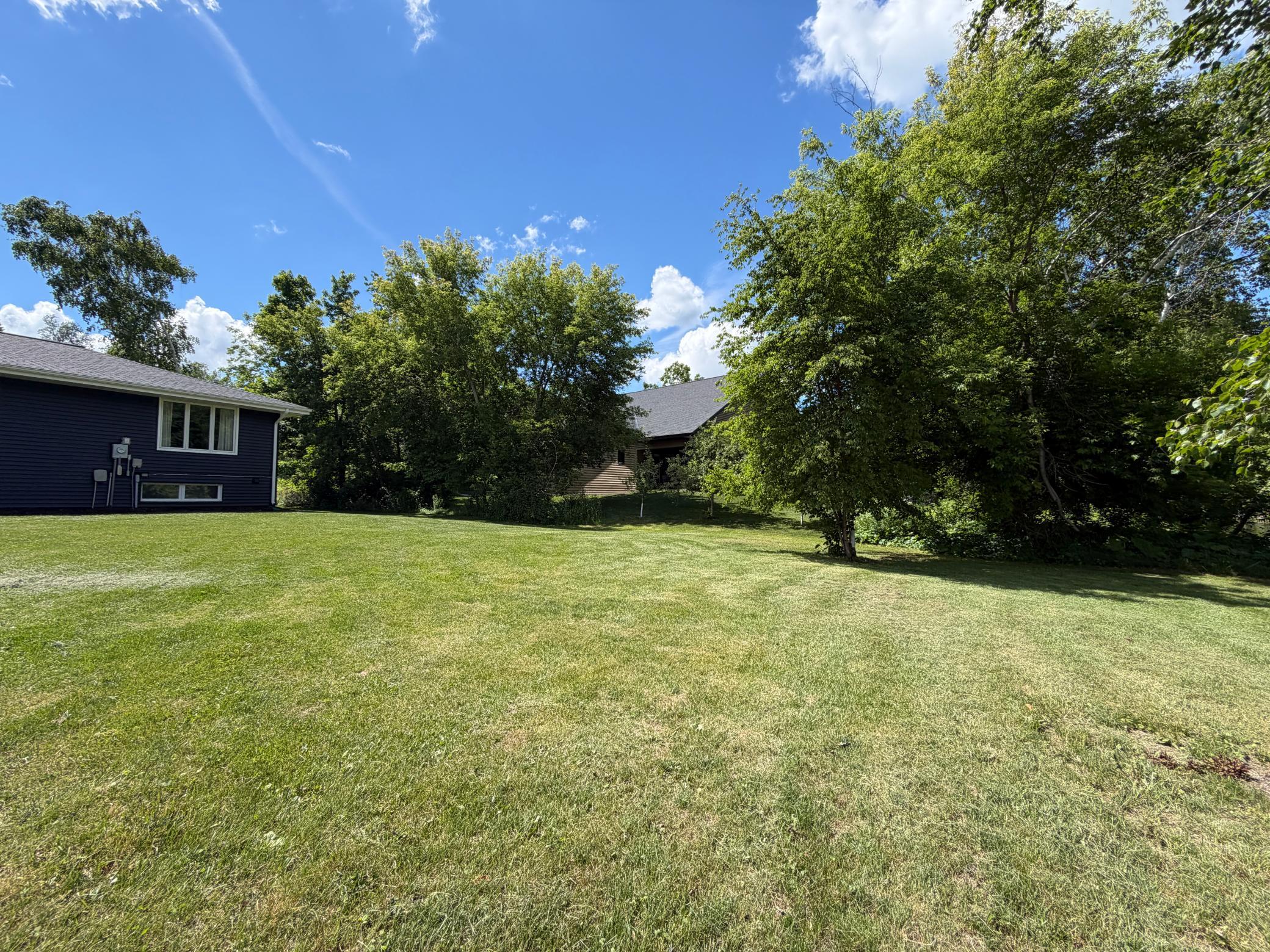 1974 single family home for sale at 6020 Shady Lane NE in Bemidji, MN — 4 bed, 3 bath (photo 38 of 40)