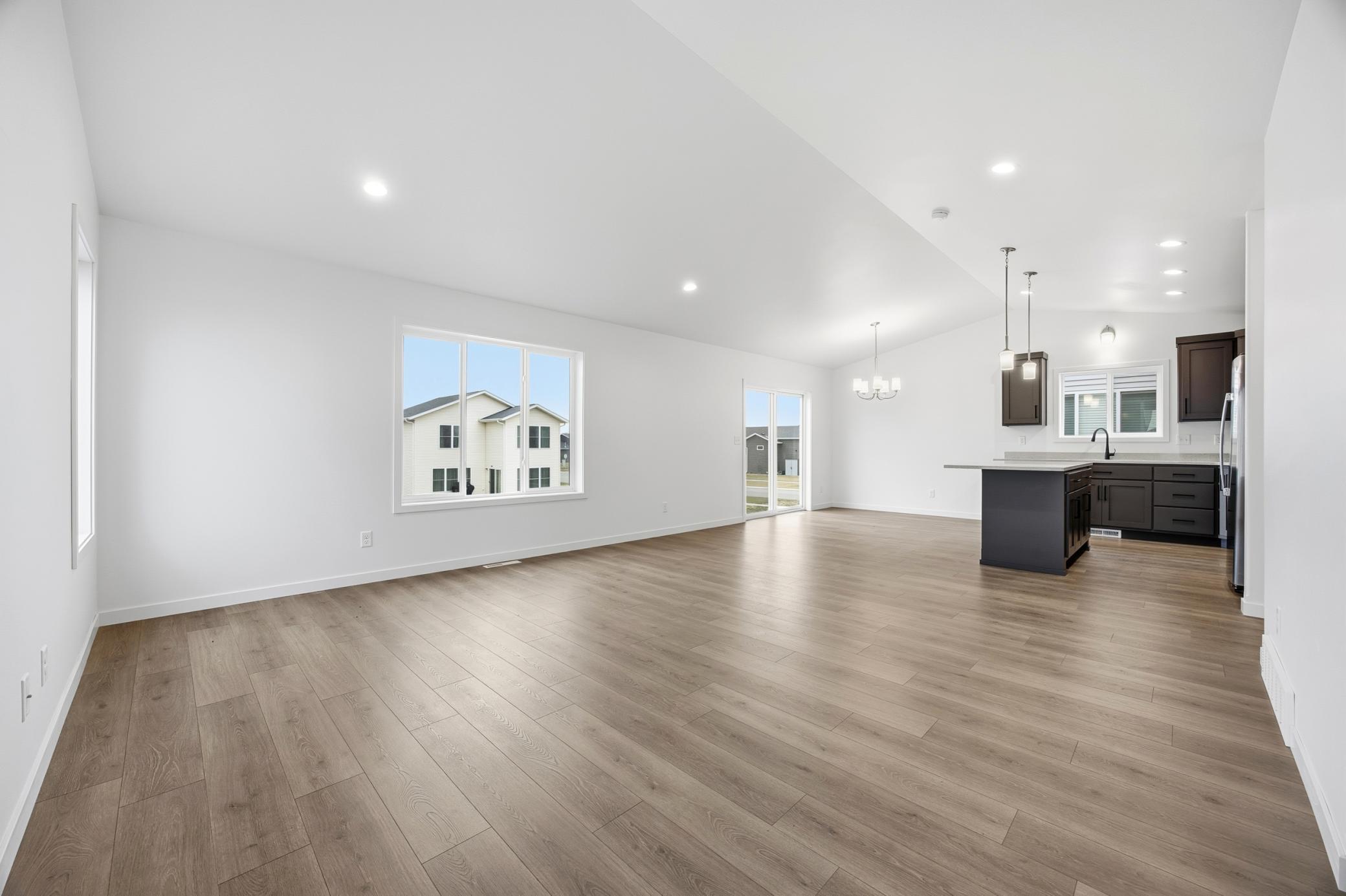 7007 Benji Lane, Horace ND 58047 - Photo 5 of 33