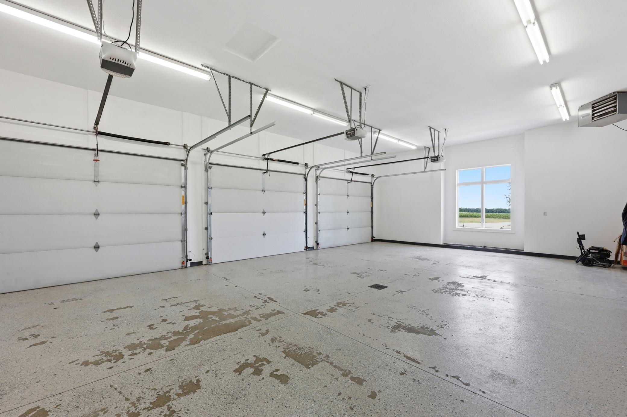 15792 Highway 46, Kindred ND 58051 - Photo 52 of 84