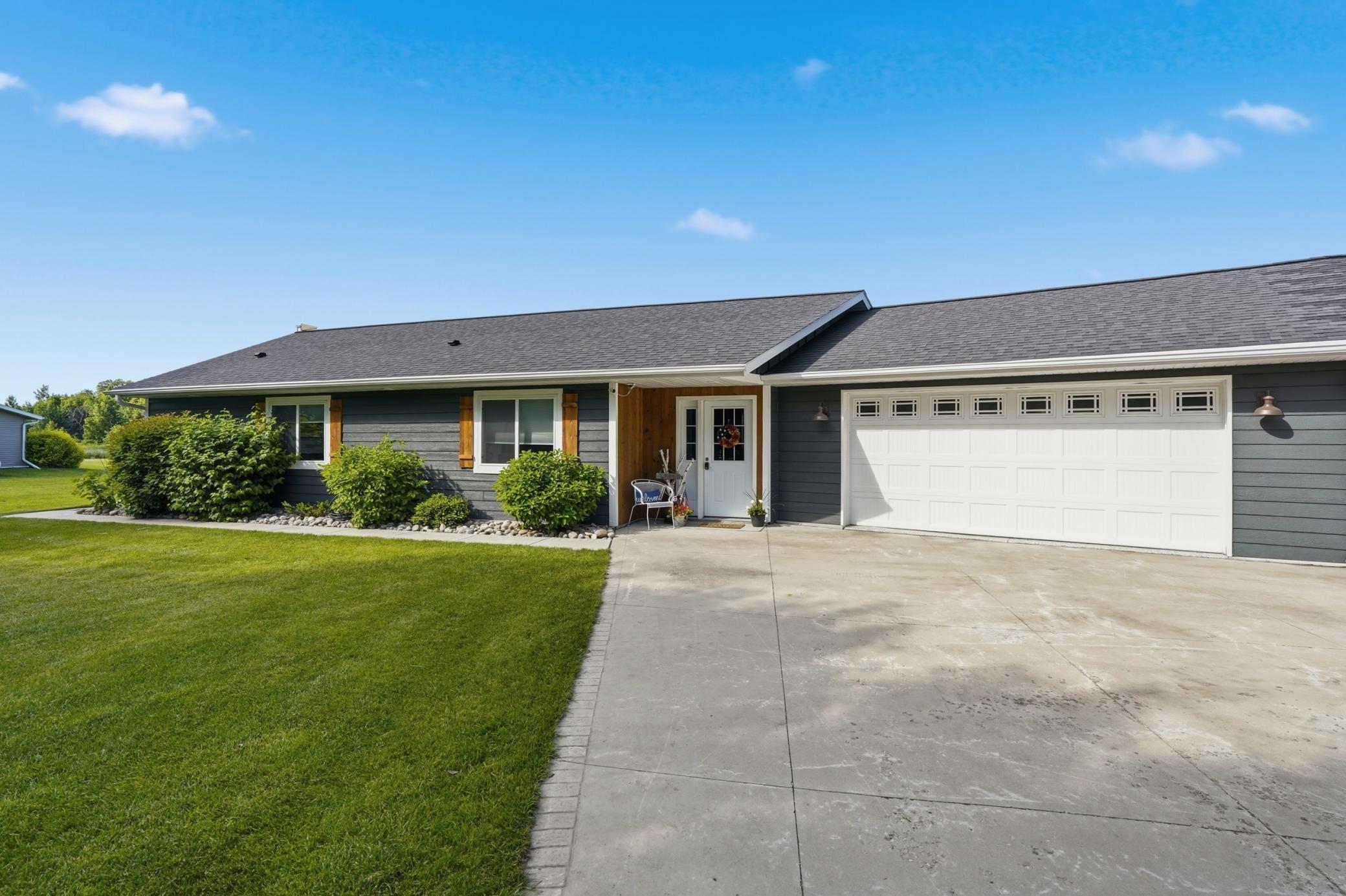 2017 single family home for sale at 18155 Anderson Trail SE in Erskine, MN — 3 bed, 2 bath (photo 2 of 33)