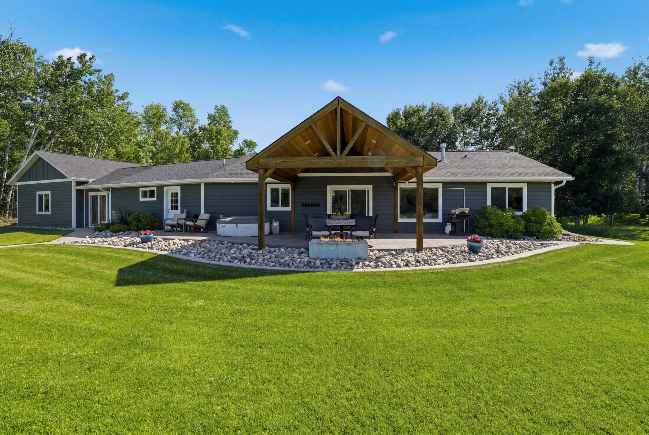2017 single family home for sale at 18155 Anderson Trail SE in Erskine, MN — 3 bed, 2 bath (photo 9 of 33)