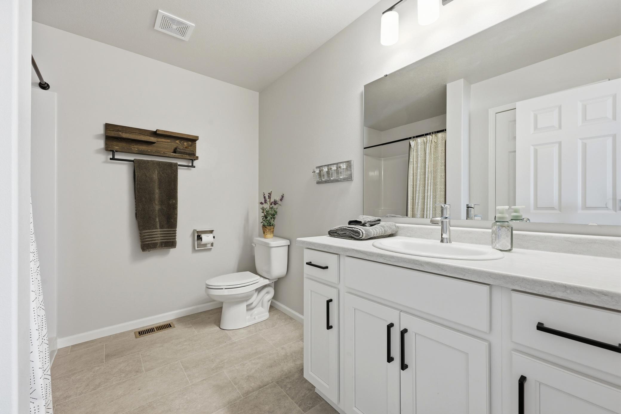 1490 68th S Avenue, Fargo ND 58104 - Photo 18 of 26
