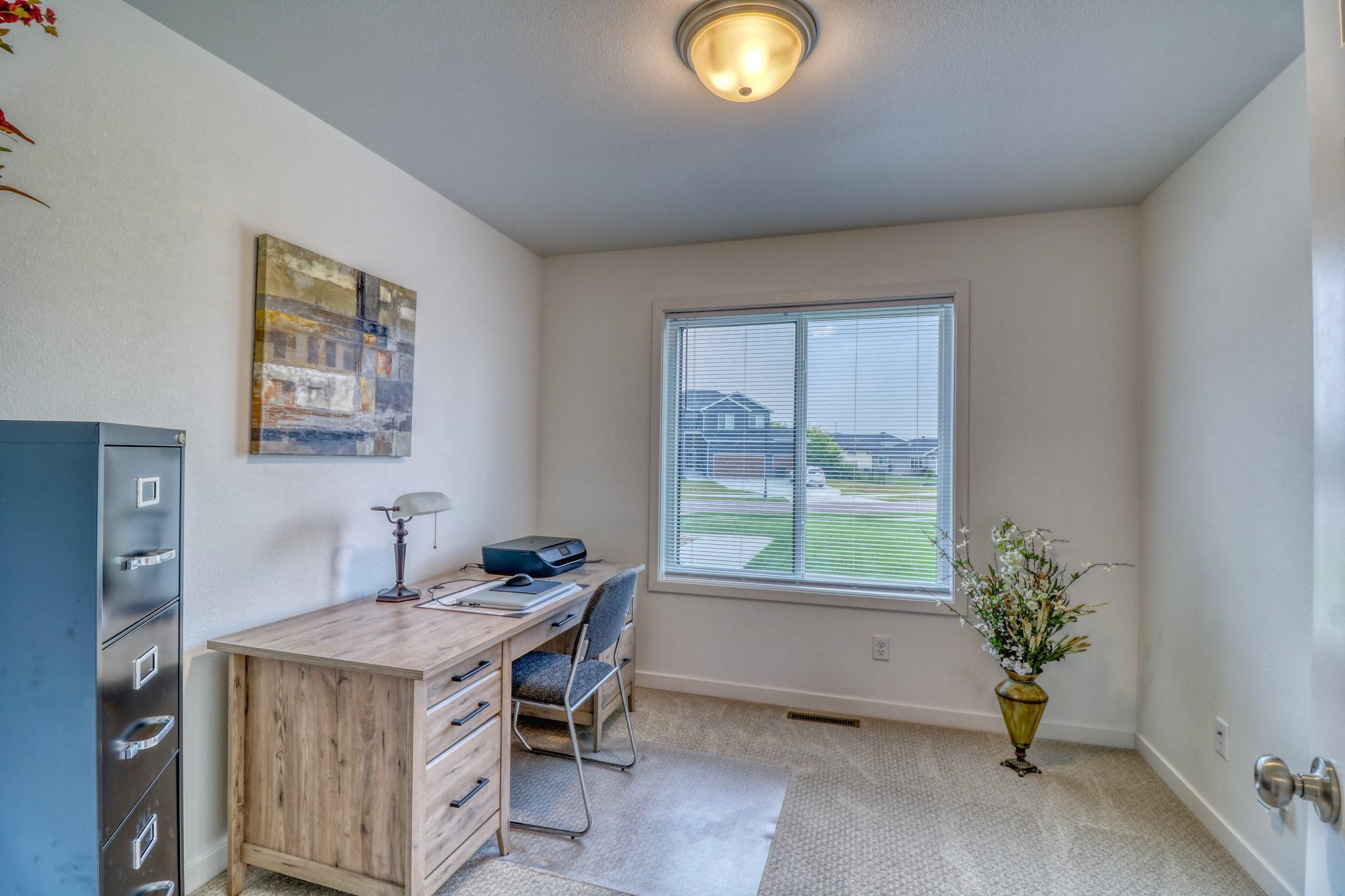 6779 Ashwood S Loop, Fargo ND 58104 - Photo 32 of 58