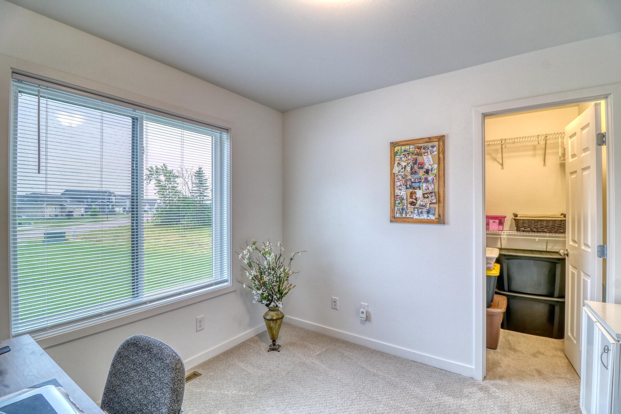 6779 Ashwood S Loop, Fargo ND 58104 - Photo 33 of 58