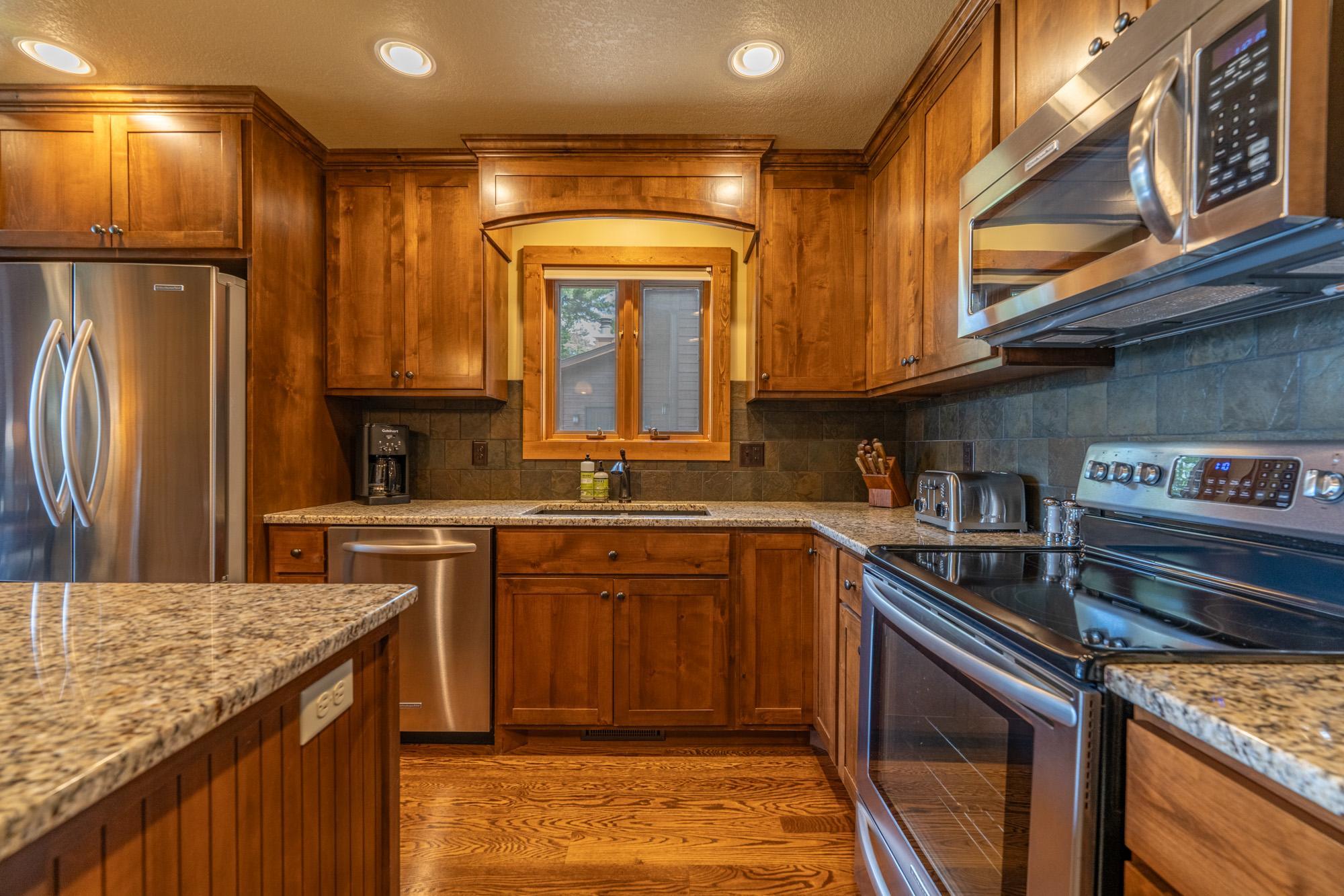 11532 Lake Country Drive, Unit 6, Crosslake MN 56442 - Photo 12 of 40