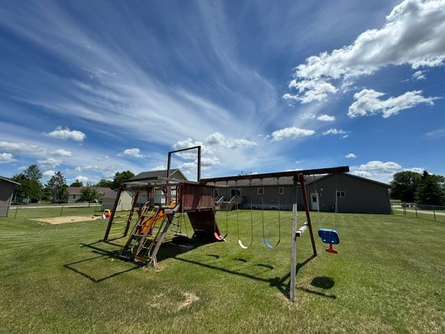 708 Irving Avenue SW, Wadena MN 56482 - Photo 14 of 35