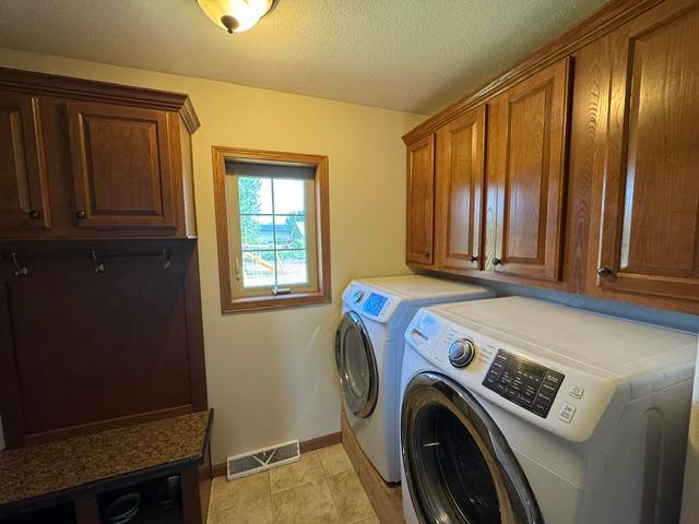 708 Irving Avenue SW, Wadena MN 56482 - Photo 27 of 35