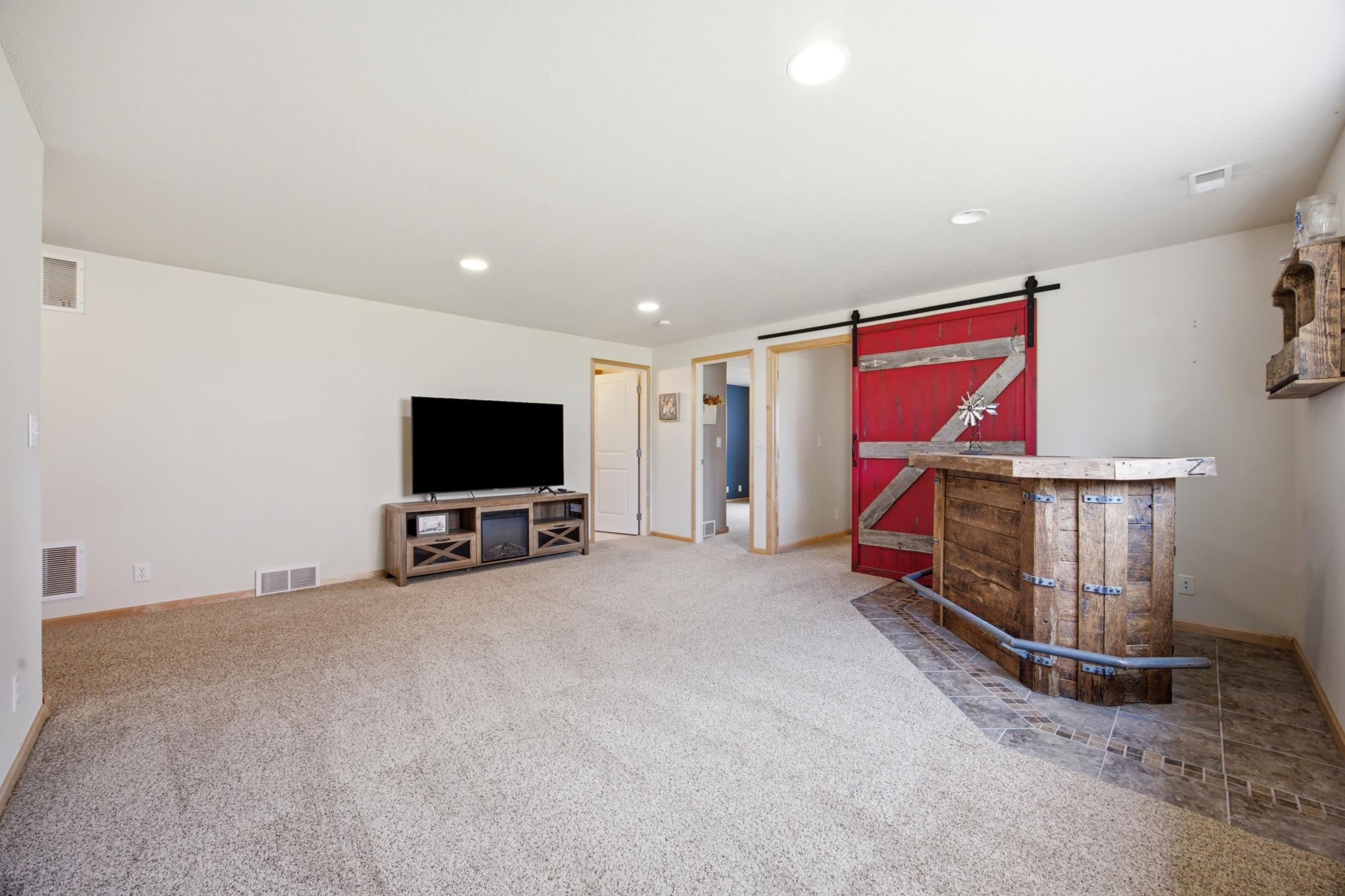 4237 39th S Avenue, Fargo ND 58104 - Photo 15 of 37