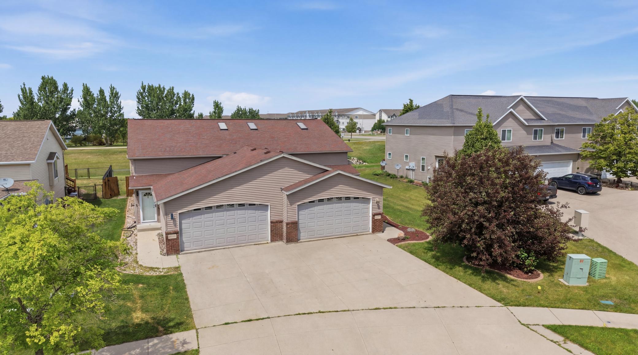 4237 39th S Avenue, Fargo ND 58104 - Photo 30 of 37