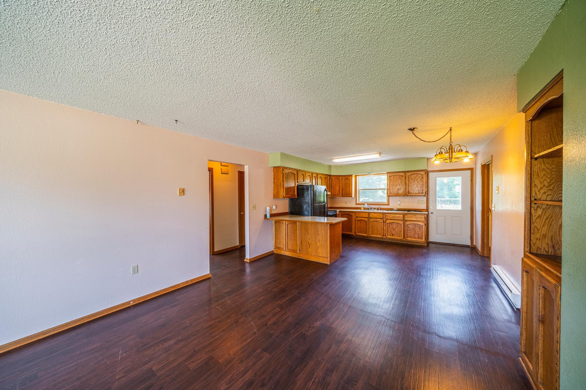 1994 duplex for sale at 204 Main Street E in Ogema, MN — 4 bed, 2 bath (photo 15 of 31)