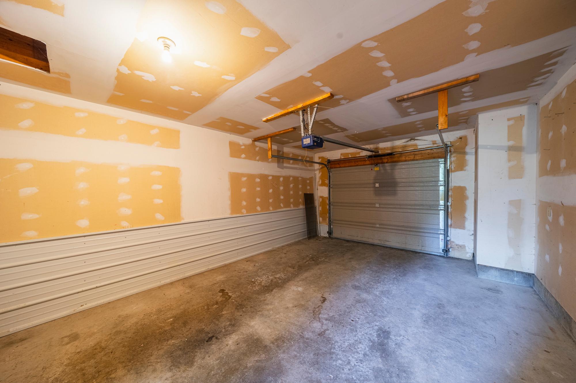 1994 duplex for sale at 204 Main Street E in Ogema, MN — 4 bed, 2 bath (photo 30 of 31)