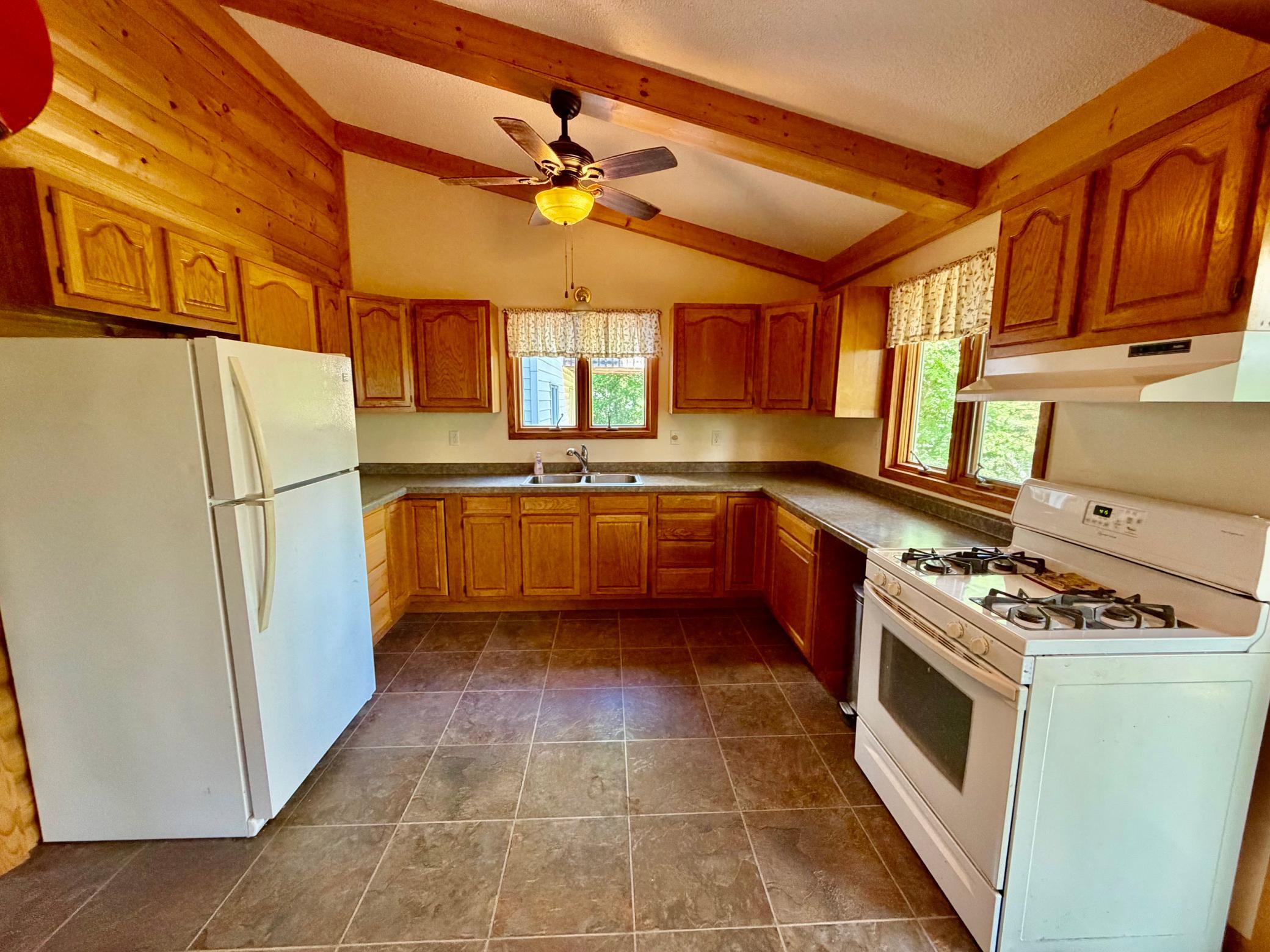 838 Noble Drive NW, Baudette MN 56623 - Photo 20 of 24