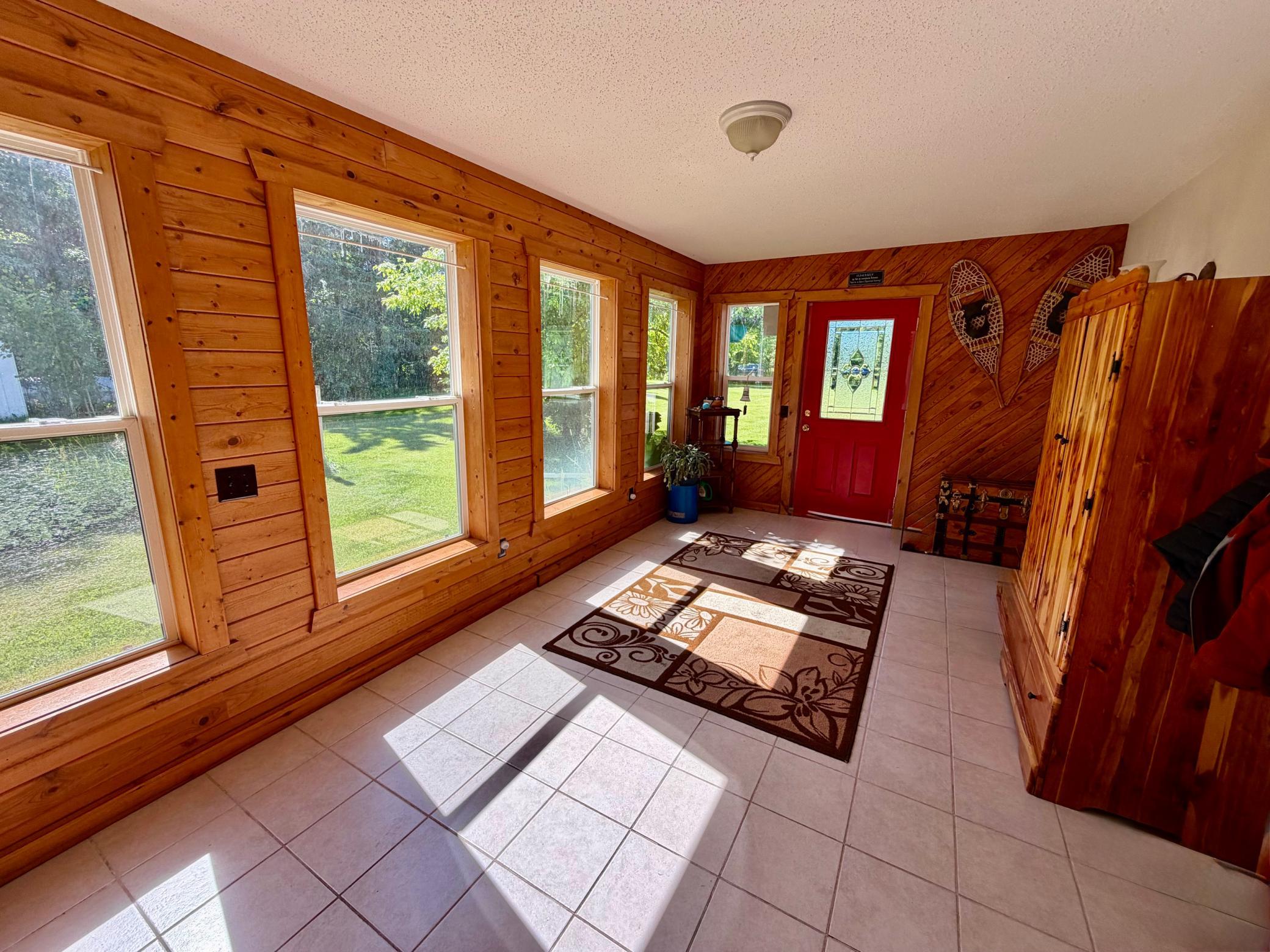 838 Noble Drive NW, Baudette MN 56623 - Photo 7 of 24