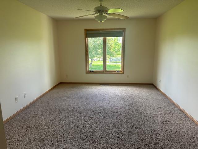 2000 single family home for sale at 3009 Blue Spruce Lane NW in Bemidji, MN — 3 bed, 2 bath (photo 5 of 15)