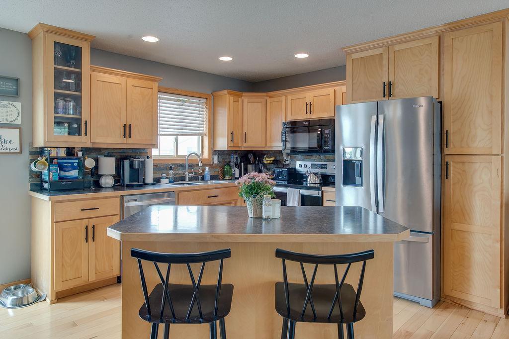1087 Parkway Lane, West Fargo ND 58078 - Photo 15 of 49