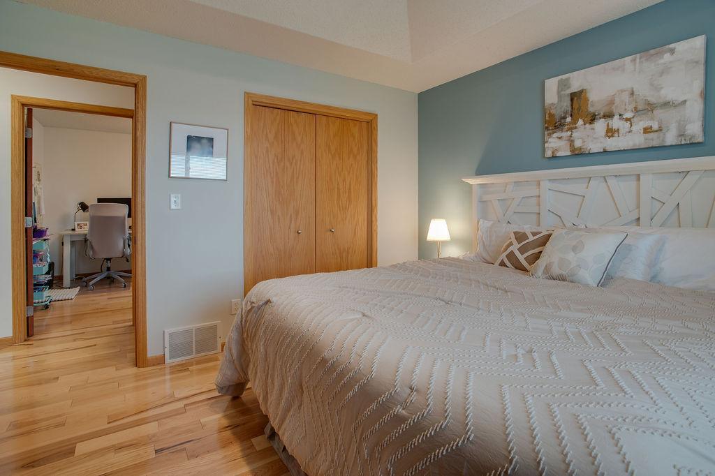 1087 Parkway Lane, West Fargo ND 58078 - Photo 21 of 49