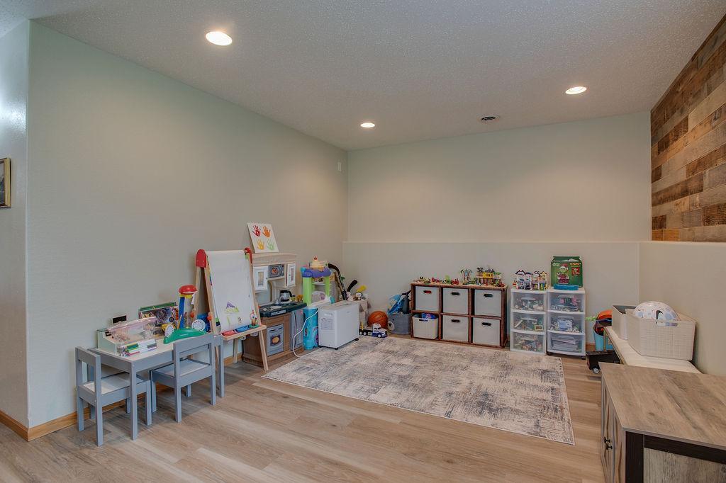 1087 Parkway Lane, West Fargo ND 58078 - Photo 30 of 49