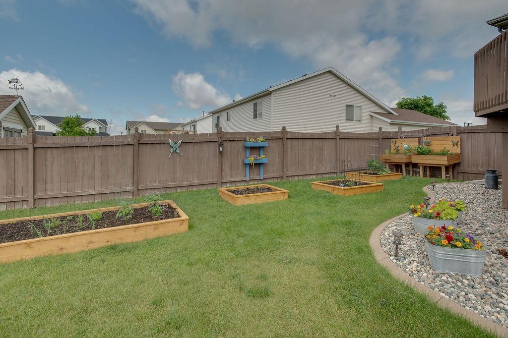 1087 Parkway Lane, West Fargo ND 58078 - Photo 46 of 49