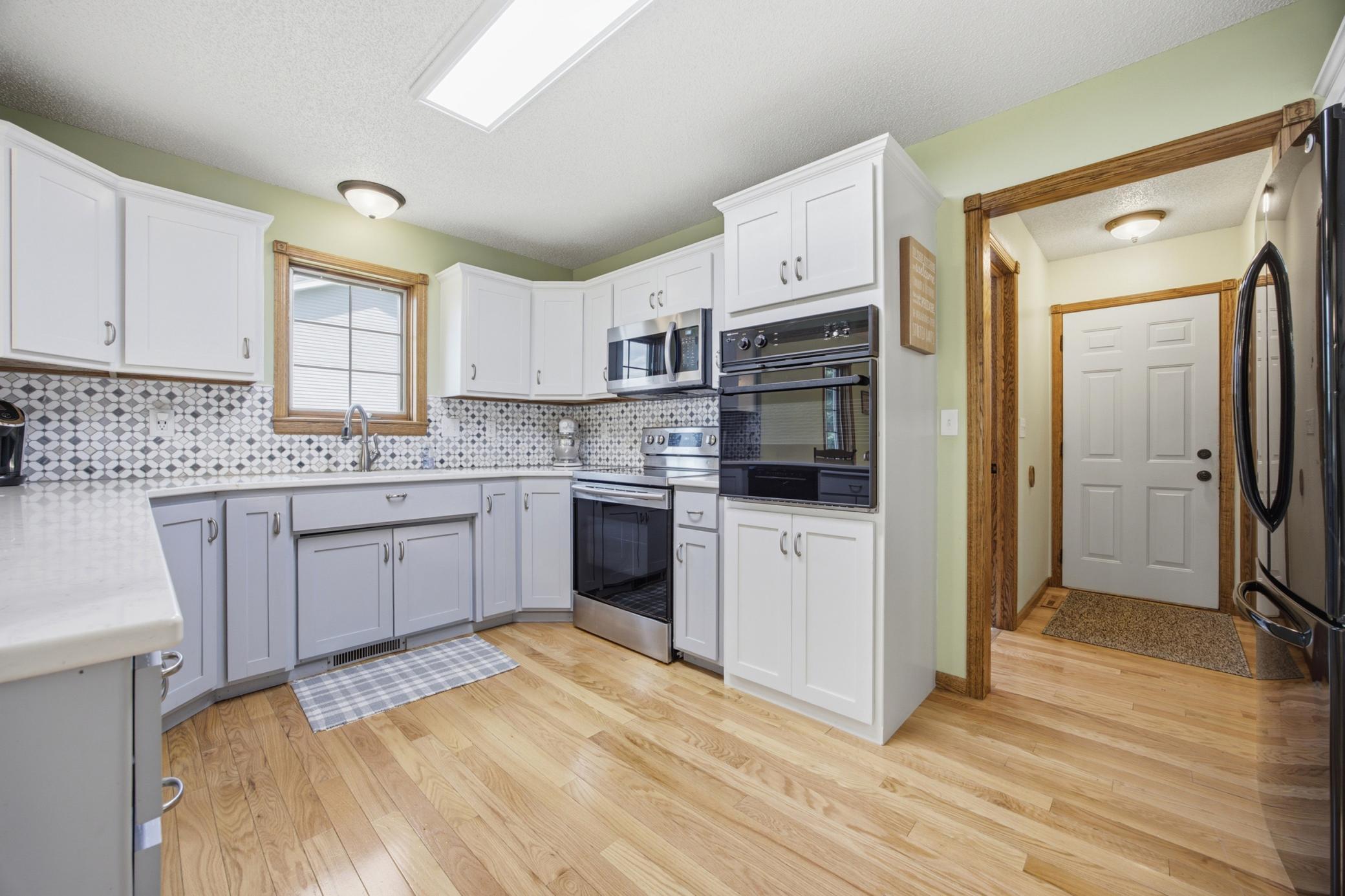3921 5th S Street, Moorhead MN 56560 - Photo 8 of 55