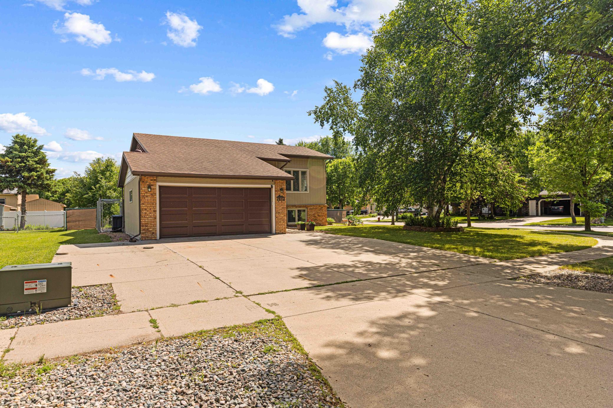 1626 36 1/2 S Avenue, Fargo ND 58104 - Photo 3 of 45