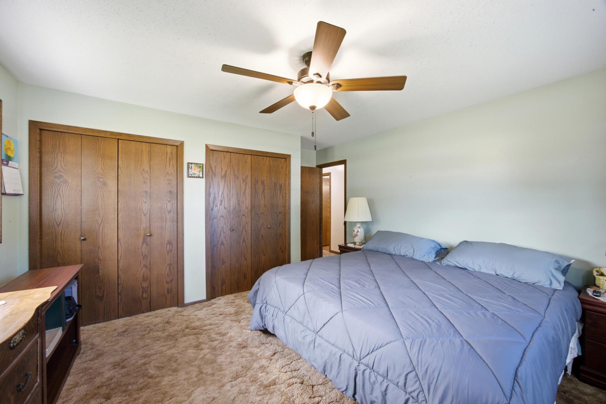 1984 single family home for sale at 301 Mckinley Avenue W in Ulen, MN — 4 bed, 3 bath (photo 13 of 33)
