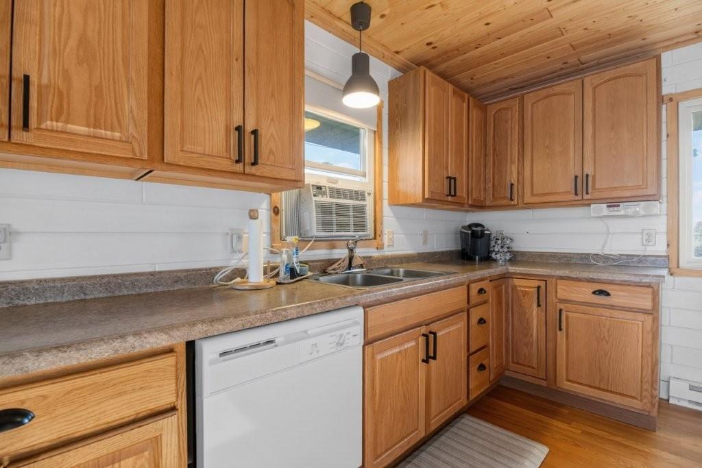 39466 385th Avenue, Dent MN 56528 - Photo 10 of 36