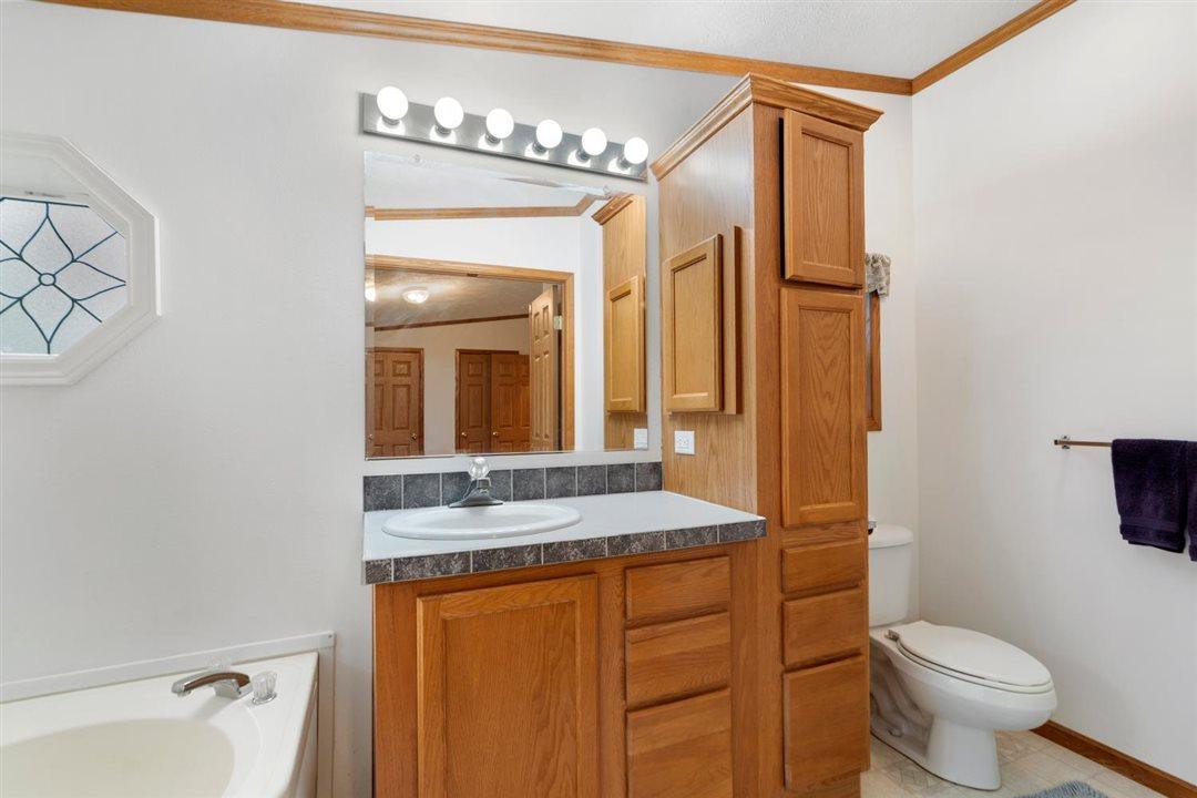 2003 single family home for sale at 602 Winona Avenue in Ironton, MN — 2 bed, 2 bath (photo 22 of 28)