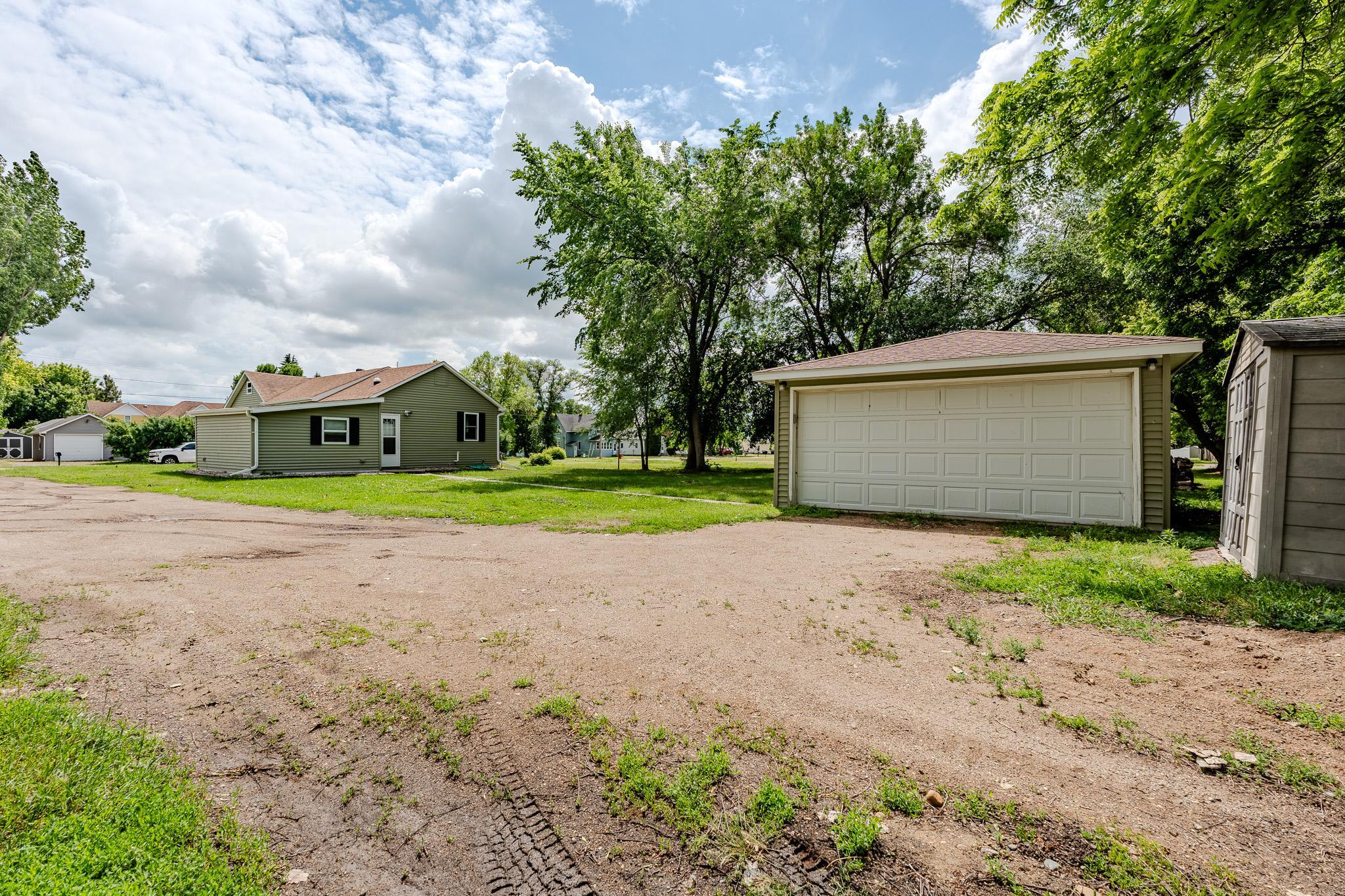 212 3rd N Street, Casselton ND 58012 - Photo 23 of 27