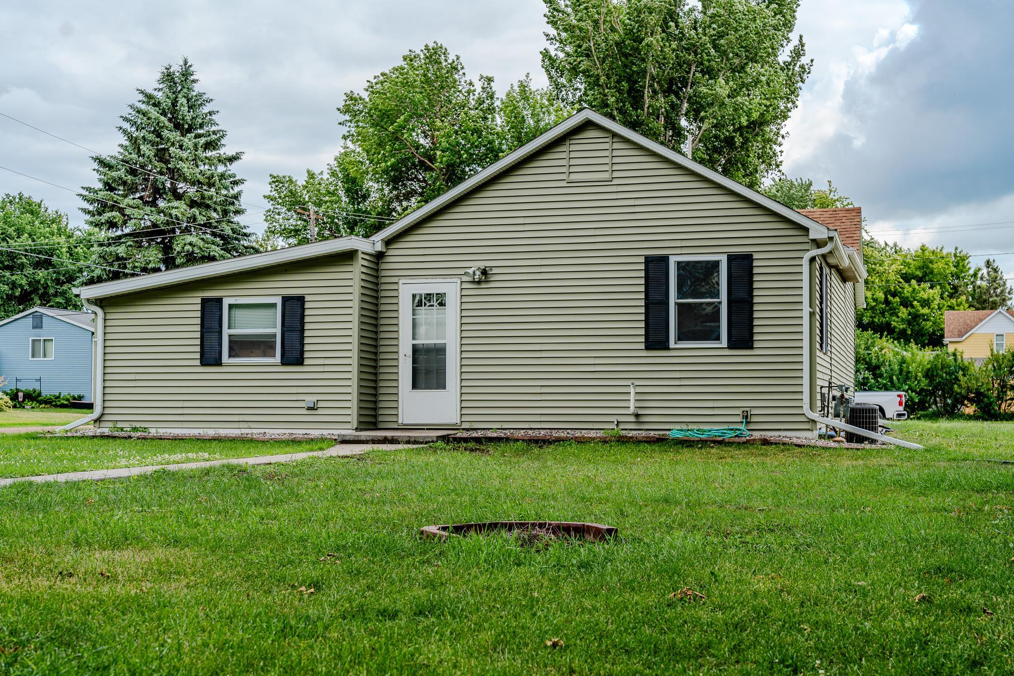 212 3rd N Street, Casselton ND 58012 - Photo 26 of 27