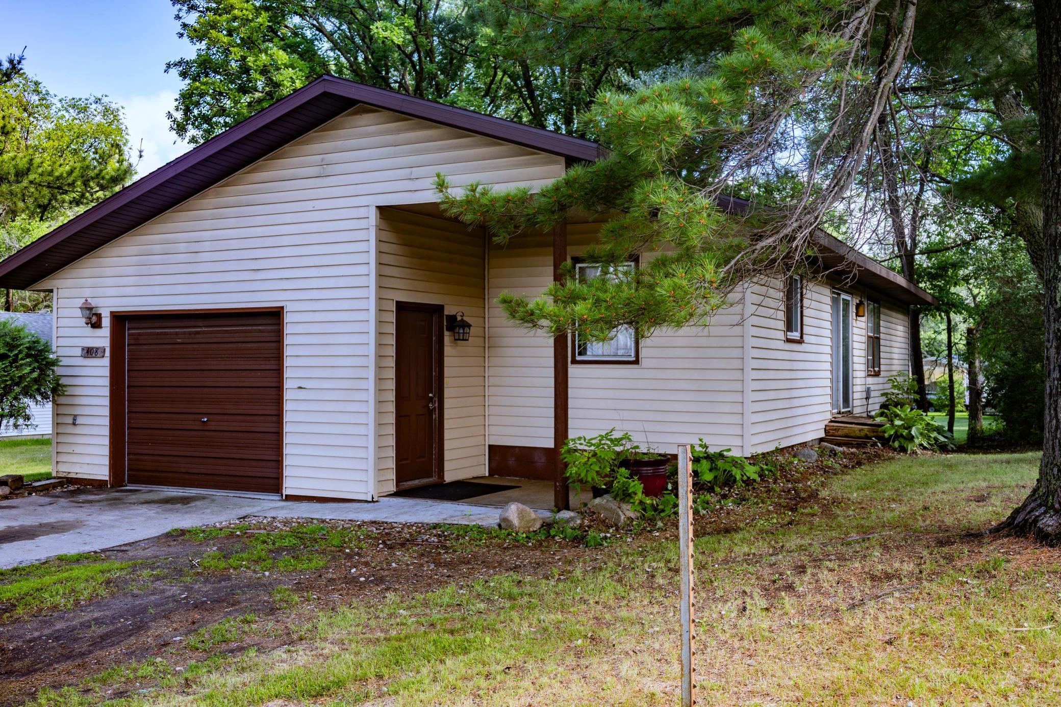 408 E Gilman Street, New York Mills MN 56567 - Photo 10 of 46