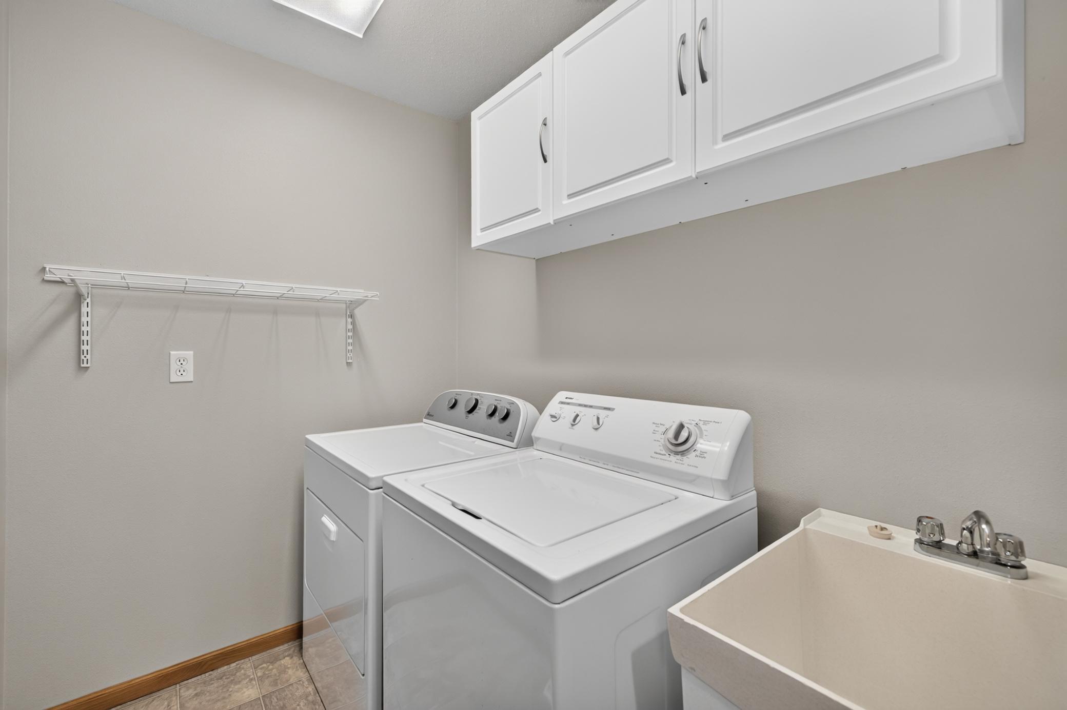 315 Maust Way, Horace ND 58047 - Photo 17 of 40