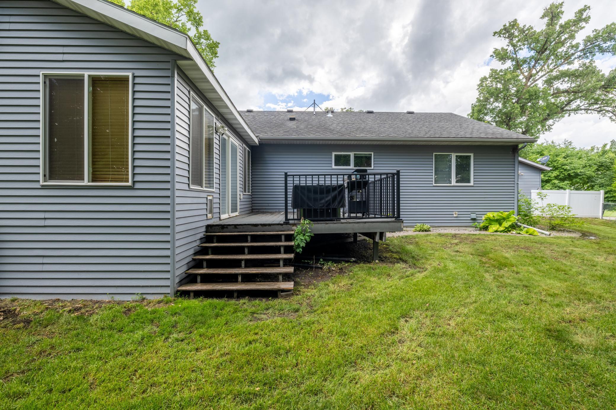 315 Maust Way, Horace ND 58047 - Photo 8 of 40