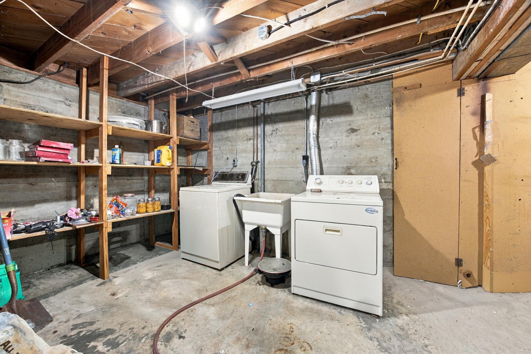 1951 single family home for sale at 1614 6th Street S in Fargo, ND — 3 bed, 2 bath (photo 22 of 35)
