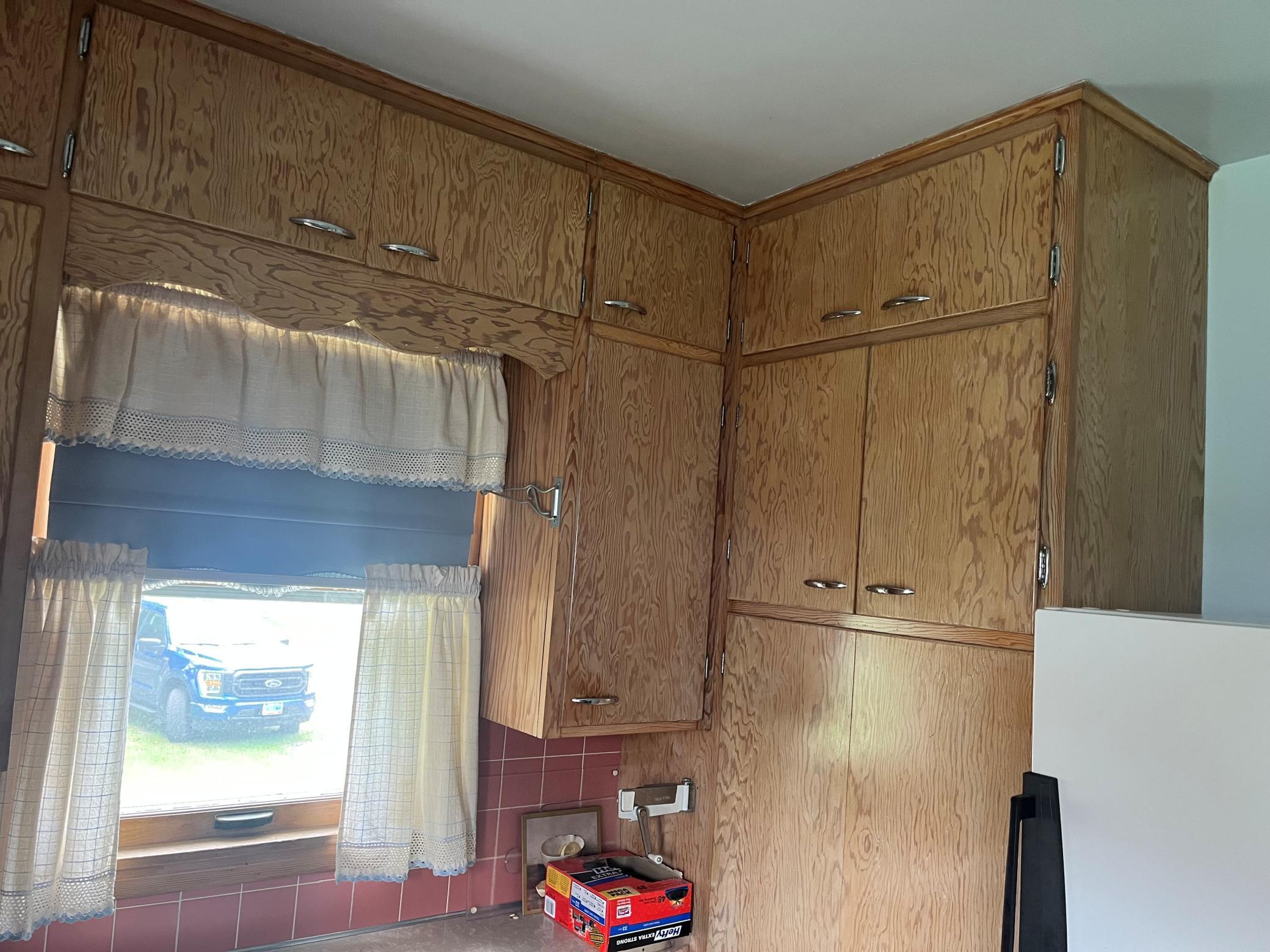 408 1st Avenue SW, Hankinson ND 58041 - Photo 13 of 46
