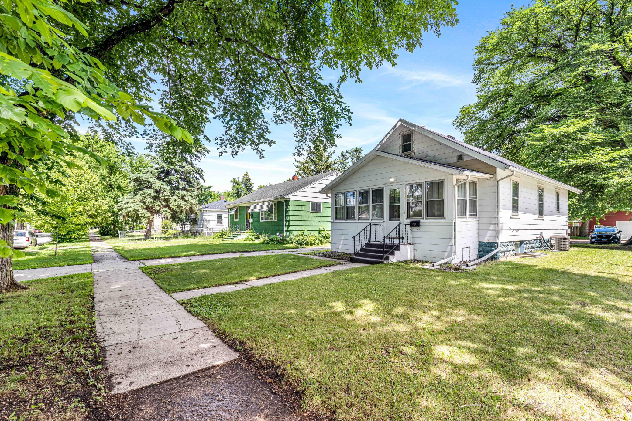 1513 11th N Street, Fargo ND 58102 - Photo 4 of 39