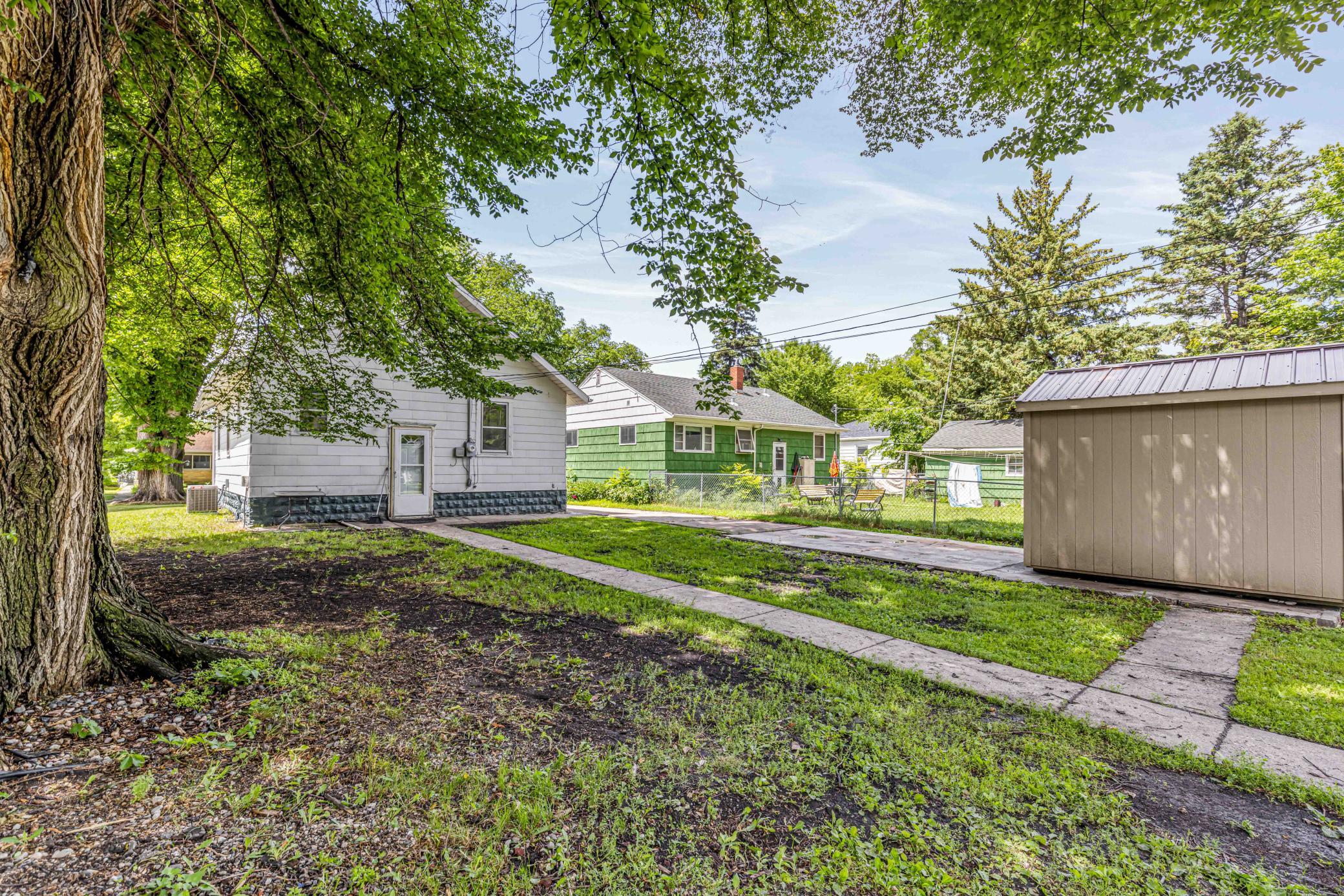 1513 11th N Street, Fargo ND 58102 - Photo 7 of 39