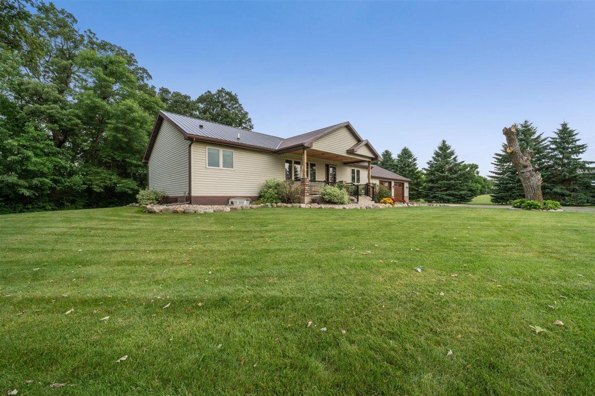 4700 Rural Oaks Drive SE, Alexandria MN 56308 - Photo 11 of 78