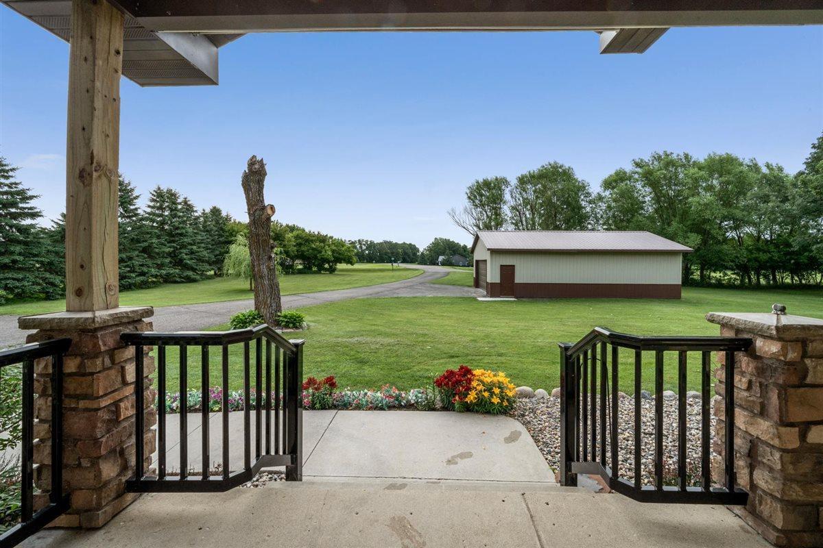 4700 Rural Oaks Drive SE, Alexandria MN 56308 - Photo 13 of 78